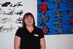 Gallery Welcomes Back Artist