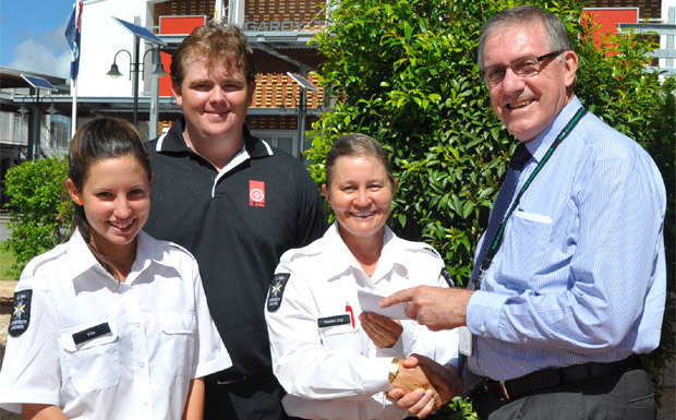 Gabrielle Beutel, Cam McKay, Naomi Beutel and Cr Keith Campbell