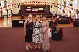 Punters Enjoy A Glittering Night