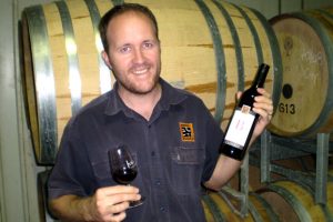 Leading Winemaker Moves On