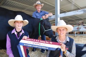 Murgon Show Goes To Extremes