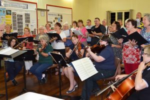 Chorale Launches Christmas Concerts