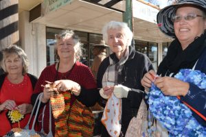 Knitters Love To Stop And Natter