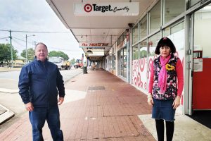 Council Lobbies To Save Store