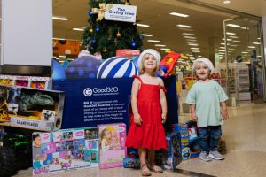 ‘Giving Tree’ Supports Graham House