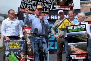 Canberra Rally Attacks Dam Project