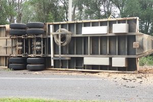 Tipped Trailer Blocks Traffic