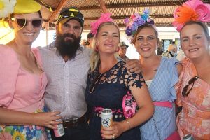 Sizzling Fun At Kumbia Races