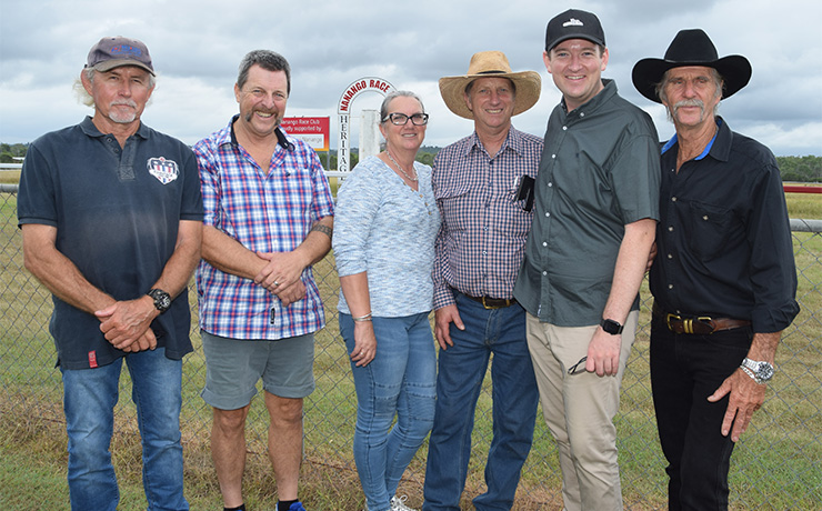 Committee Signs Up New Members