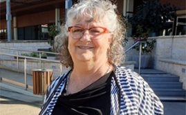 Council Loosens Housing Rules