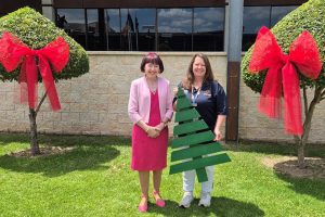 Red Bows Add A Festive Feel