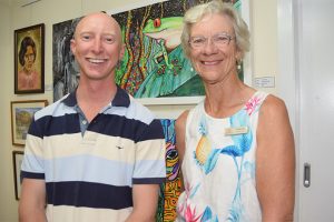 Christmas Bargains At Wondai Gallery