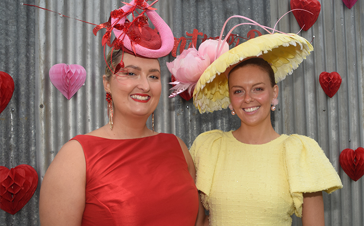Racegoers Love Valentine’s Day