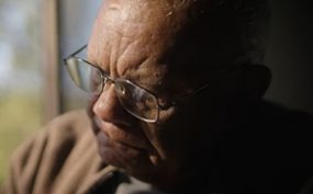 Award-Winning Poet Dies