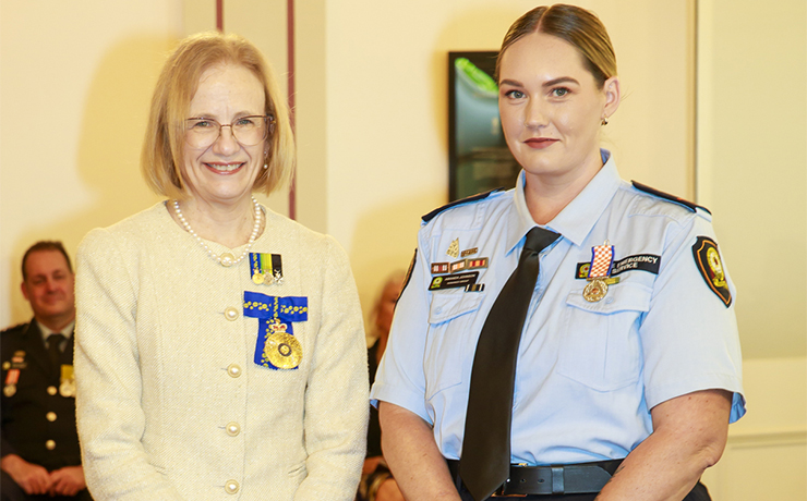 SES Volunteer Receives Award SES Volunteer Receives Award
