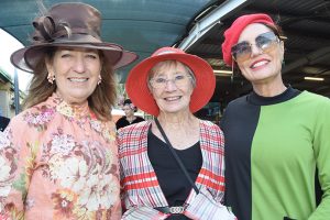 Extra Attractions At Autumn Races
