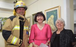 Hot Competition At Art Acquisitive